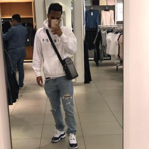 Meet your Posher, Robert